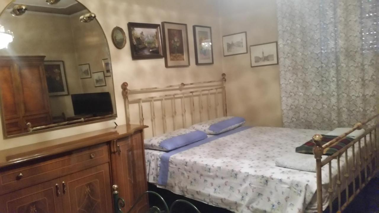 Casa Gramsci Bed & Breakfast Modena Exterior foto