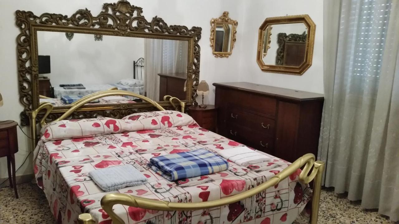 Casa Gramsci Bed & Breakfast Modena Exterior foto
