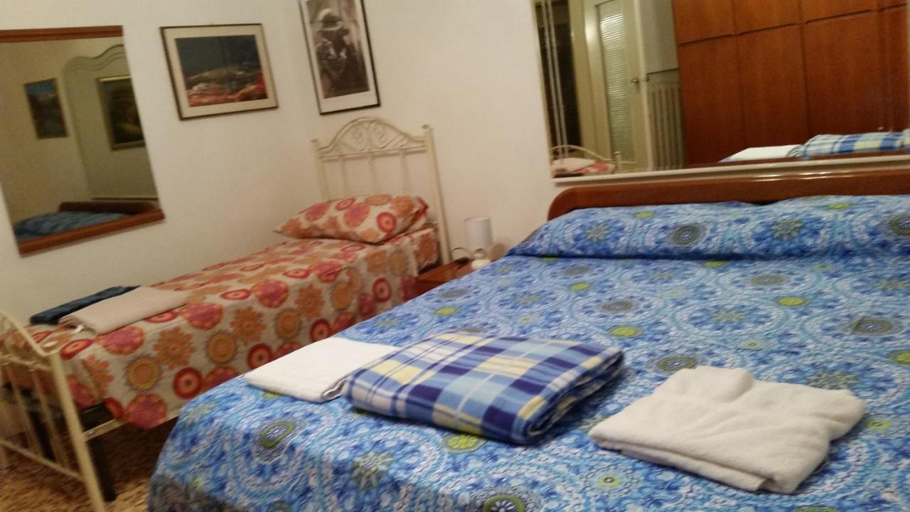 Casa Gramsci Bed & Breakfast Modena Exterior foto