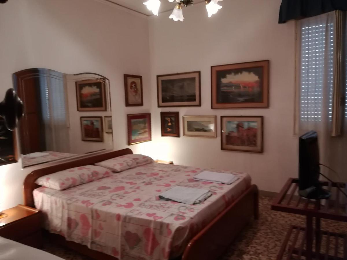 Casa Gramsci Bed & Breakfast Modena Exterior foto